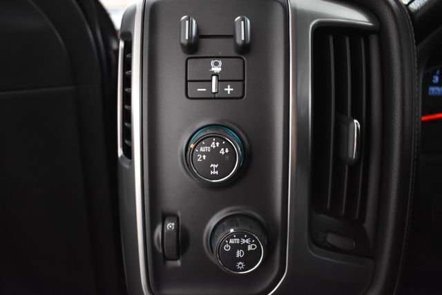Vehicle image 29 of 30