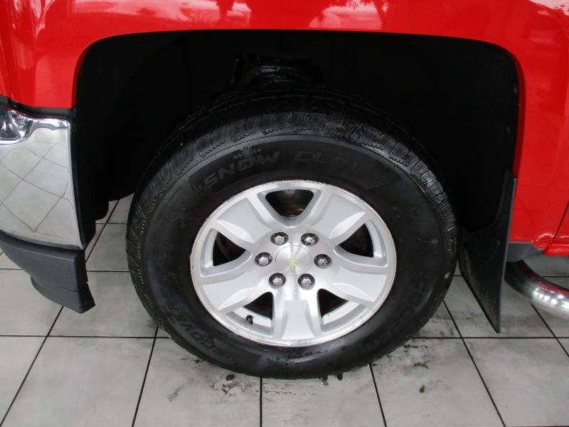 Vehicle image 8 of 13