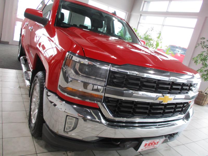 Vehicle image 6 of 13