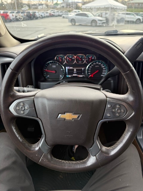 2016 Chevrolet Silverado 3500HD LTZ Image 9 of 12