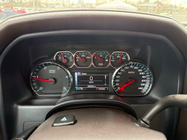 2016 Chevrolet Silverado 3500HD LTZ Image 10 of 12