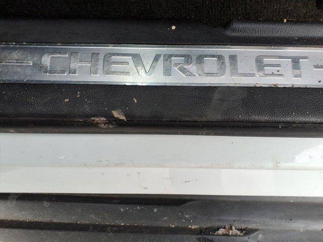 2016 Chevrolet Suburban LT Image 31 of 34