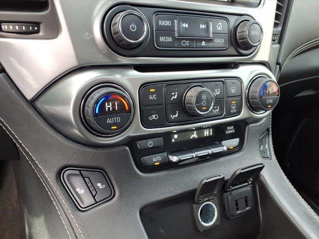 2016 Chevrolet Suburban LT Image 32 of 34