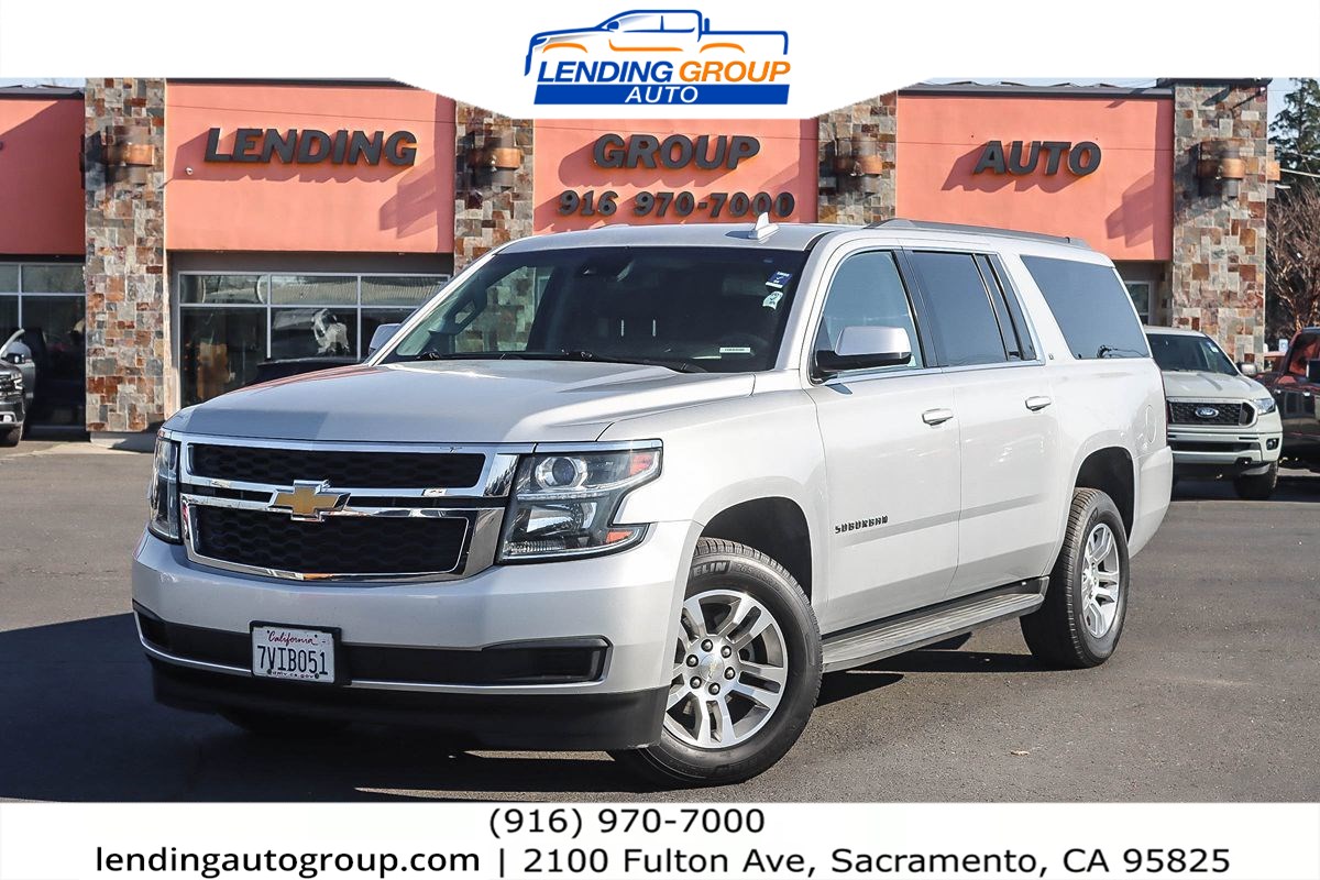 2016 Chevrolet Suburban LT Image 1 of 27