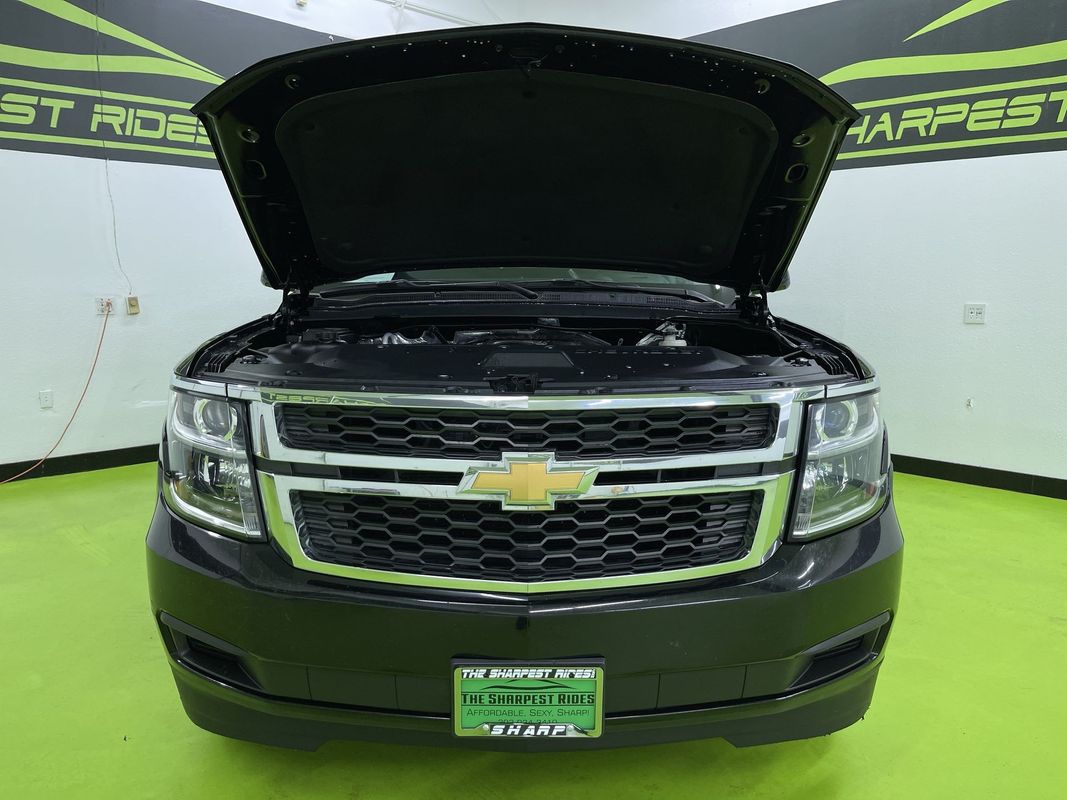 2016 Chevrolet Suburban LT Image 26 of 31