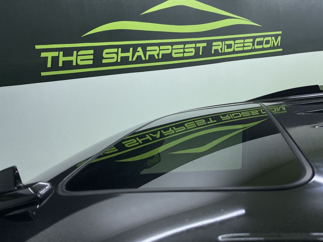 2016 Chevrolet Suburban LTZ Image 27 of 29