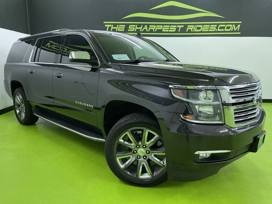 2016 Chevrolet Suburban LTZ Image 2 of 29