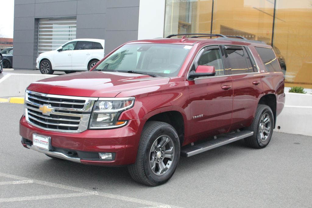 2016 Chevrolet Tahoe LT Image 1 of 30