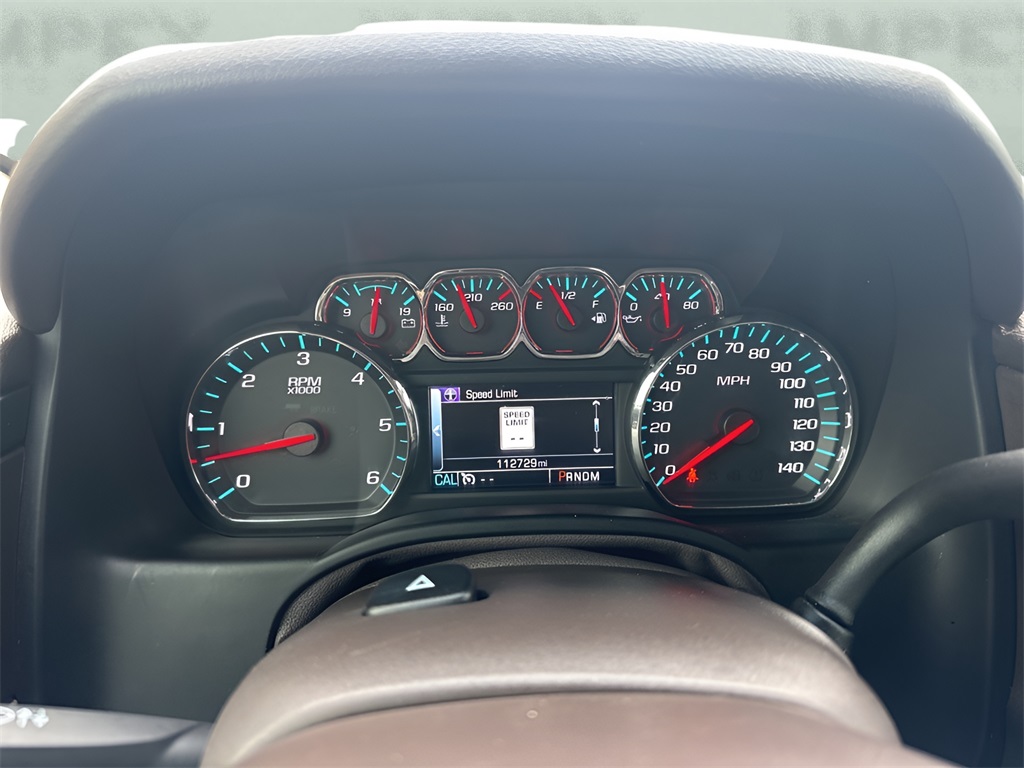 2016 Chevrolet Tahoe LTZ Image 19 of 40