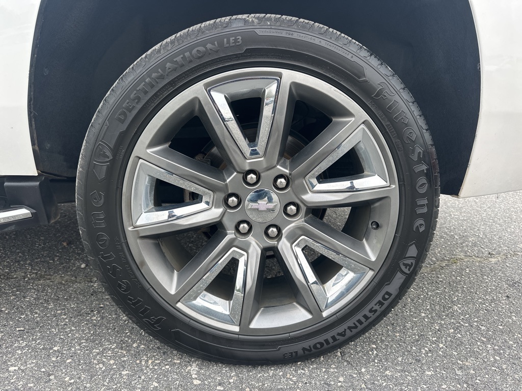 2016 Chevrolet Tahoe LTZ Image 10 of 40