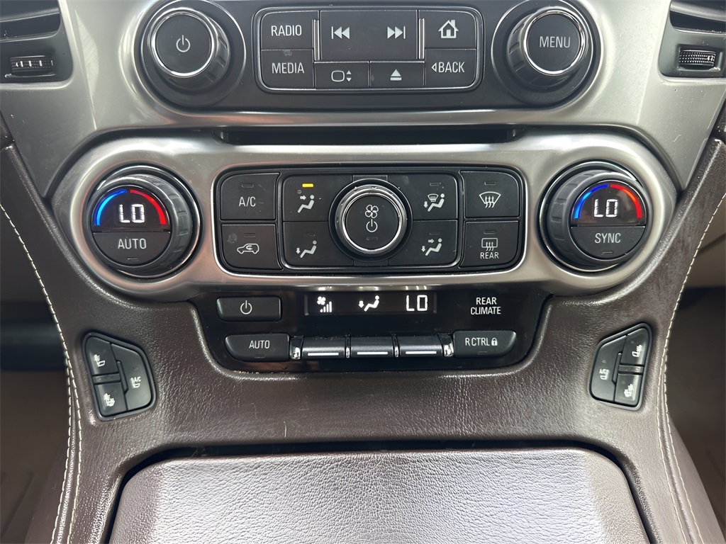 2016 Chevrolet Tahoe LTZ Image 37 of 40