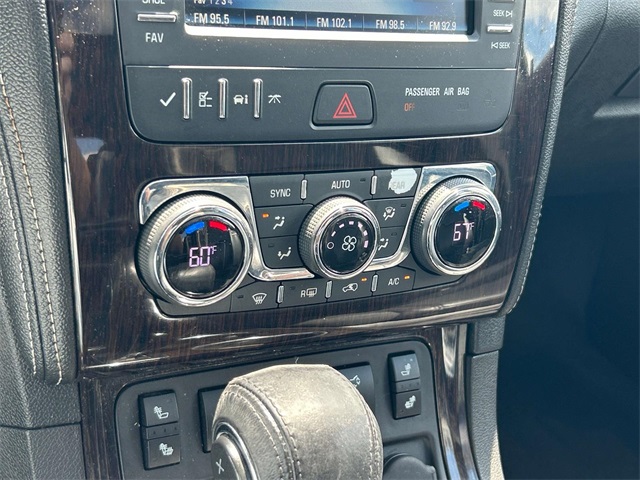 Vehicle image 39 of 43