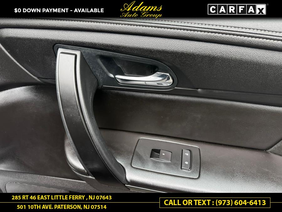 Vehicle image 6 of 19