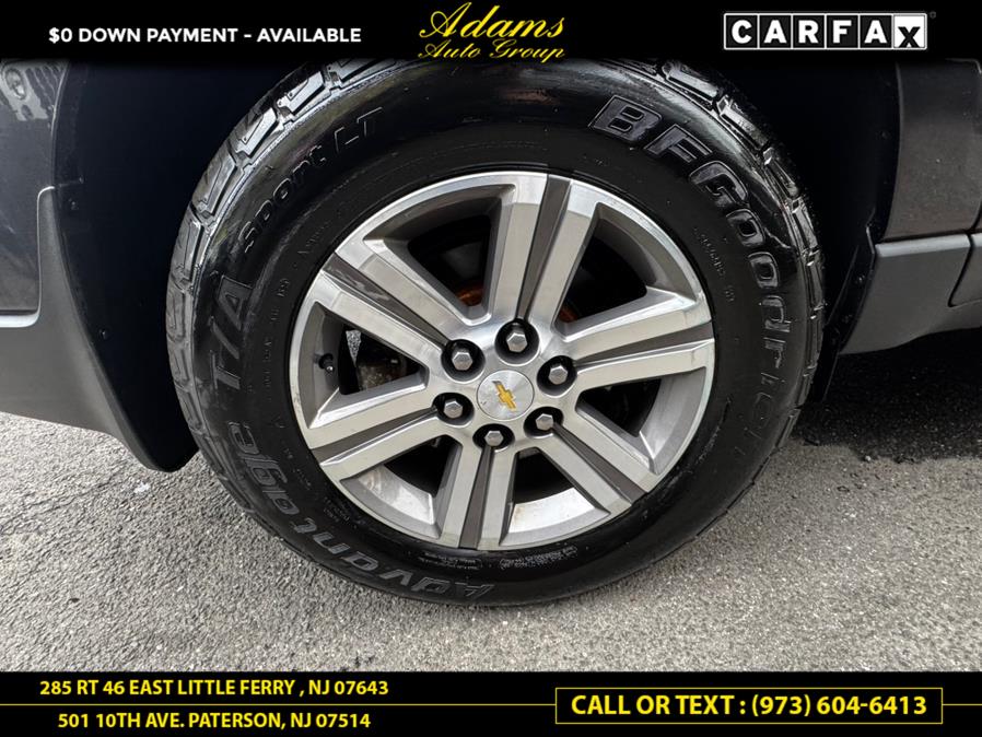 Vehicle image 18 of 19