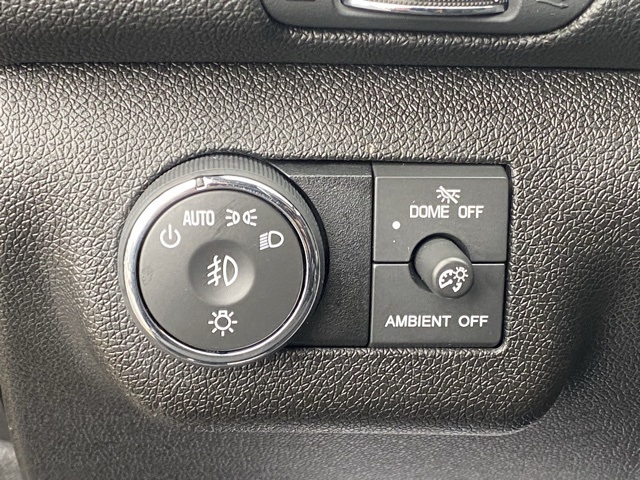 Vehicle image 26 of 39