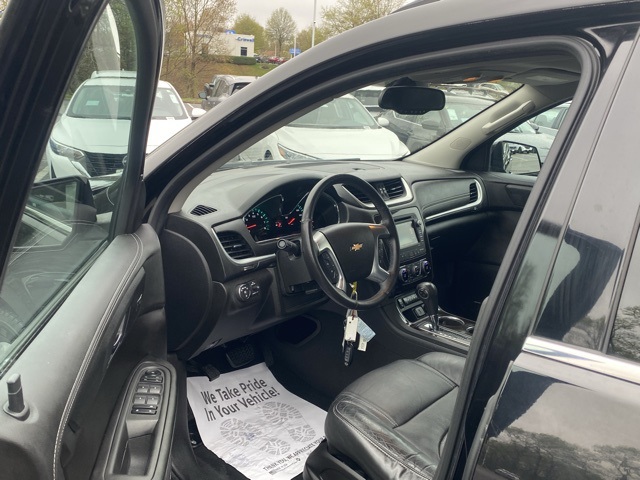 Vehicle image 14 of 39