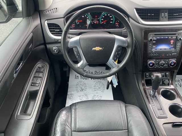 Vehicle image 38 of 39