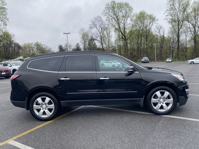 Vehicle image 7 of 39