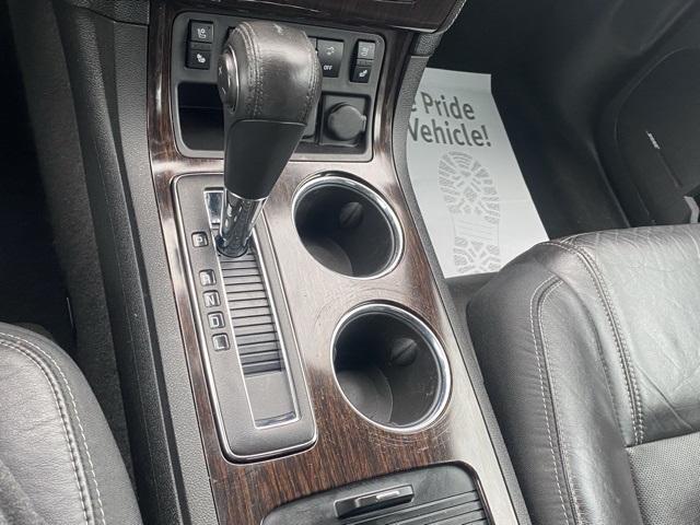 Vehicle image 24 of 39