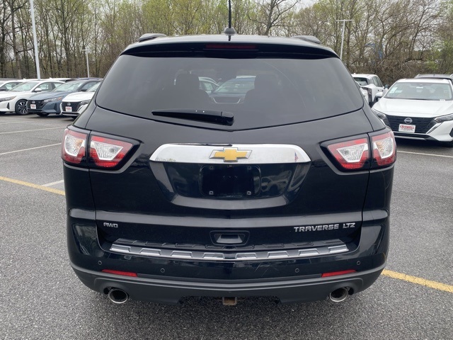 Vehicle image 5 of 39