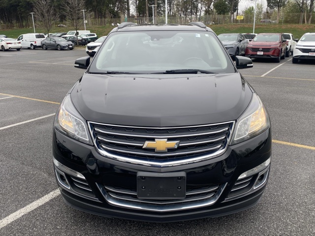 Vehicle image 4 of 39