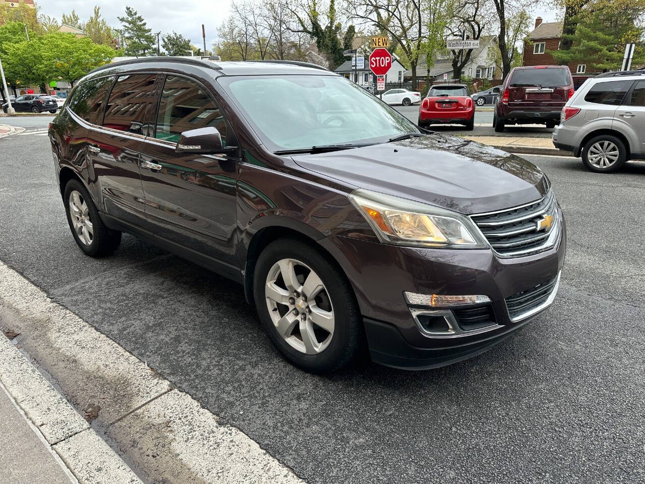 Vehicle image 4 of 24