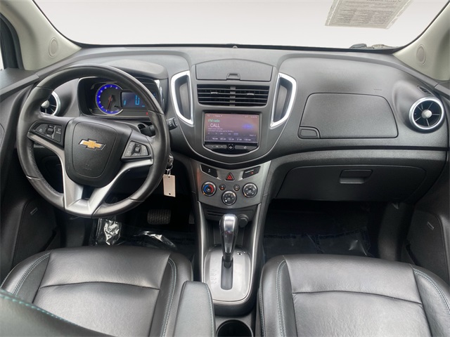 Vehicle image 10 of 37
