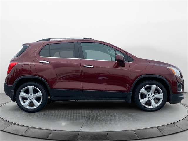 Vehicle image 4 of 37