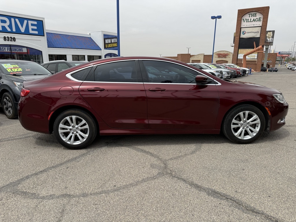 Vehicle image 4 of 22