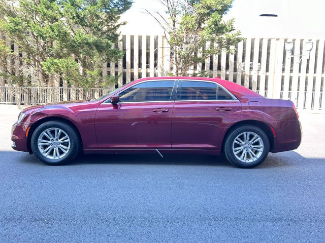 Vehicle image 5 of 44