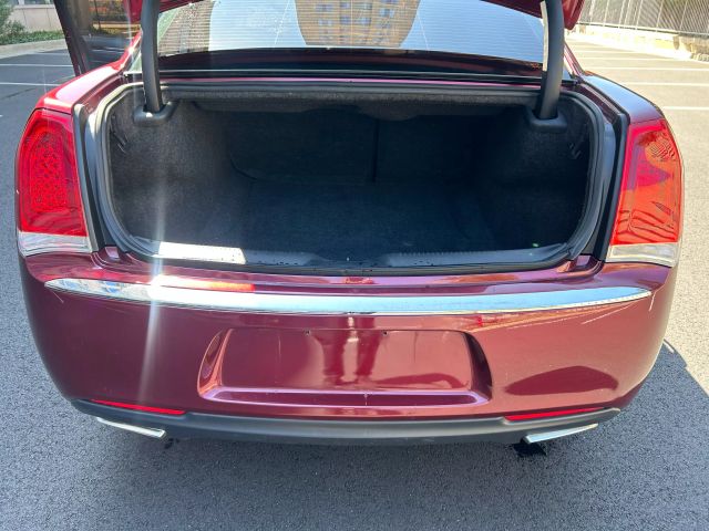 Vehicle image 43 of 44