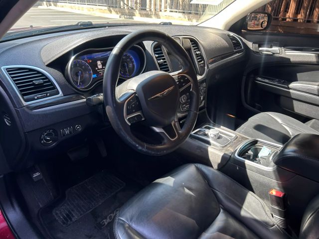 Vehicle image 10 of 44