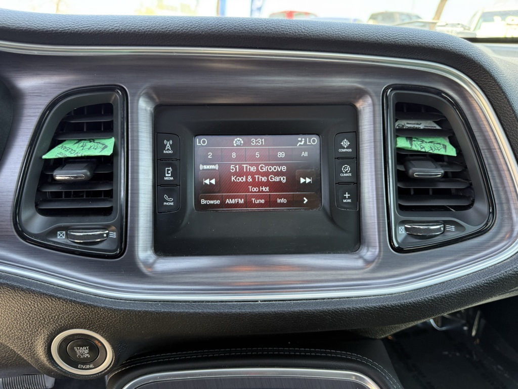 Vehicle image 16 of 23