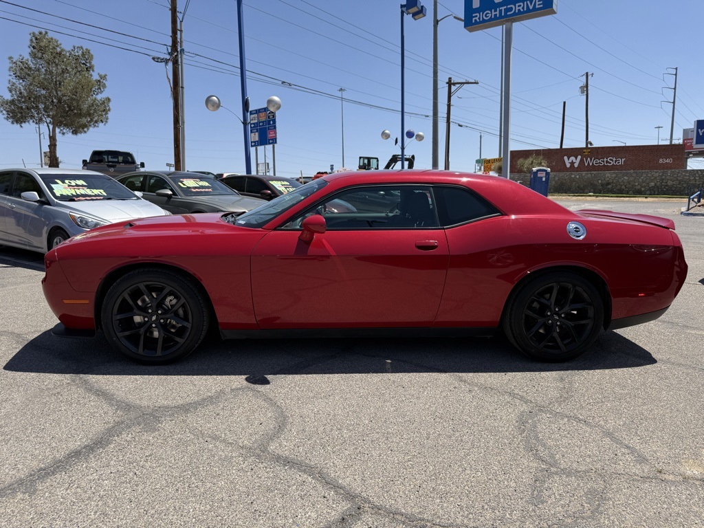 Vehicle image 8 of 23