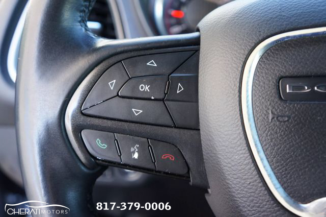 Vehicle image 14 of 31