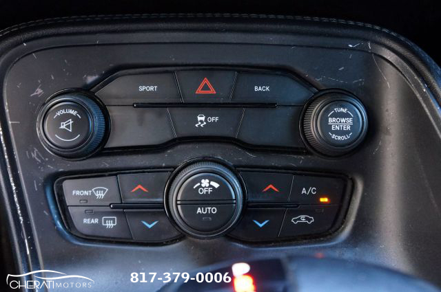 Vehicle image 12 of 31