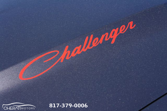 Vehicle image 8 of 31