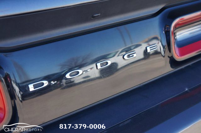 Vehicle image 6 of 31