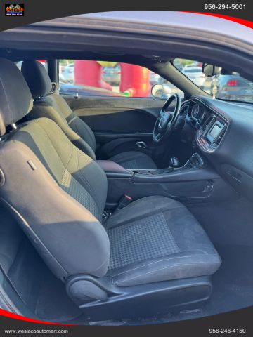 2016 Dodge Challenger SXT Image 16 of 20