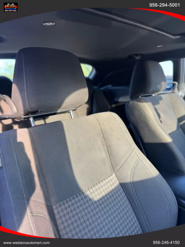 2016 Dodge Challenger SXT Image 13 of 20