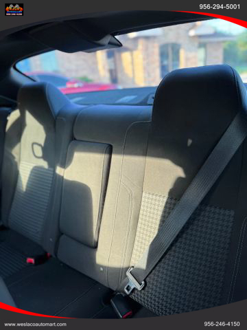 2016 Dodge Challenger SXT Image 14 of 20