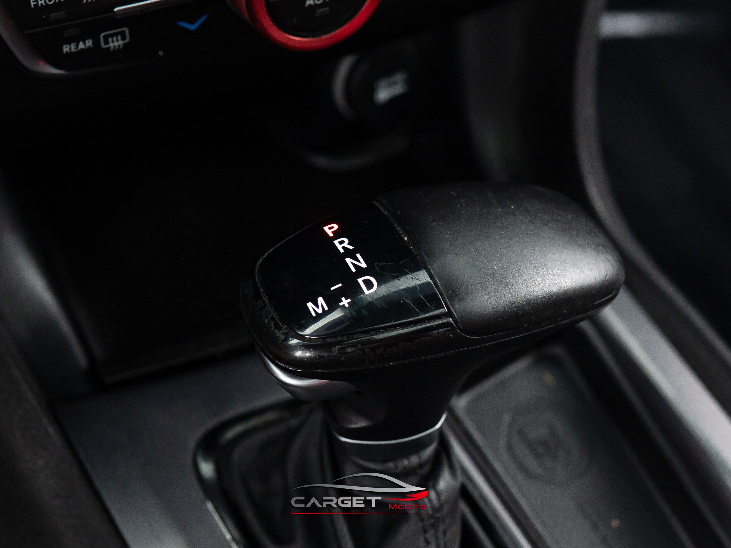 Vehicle image 43 of 49