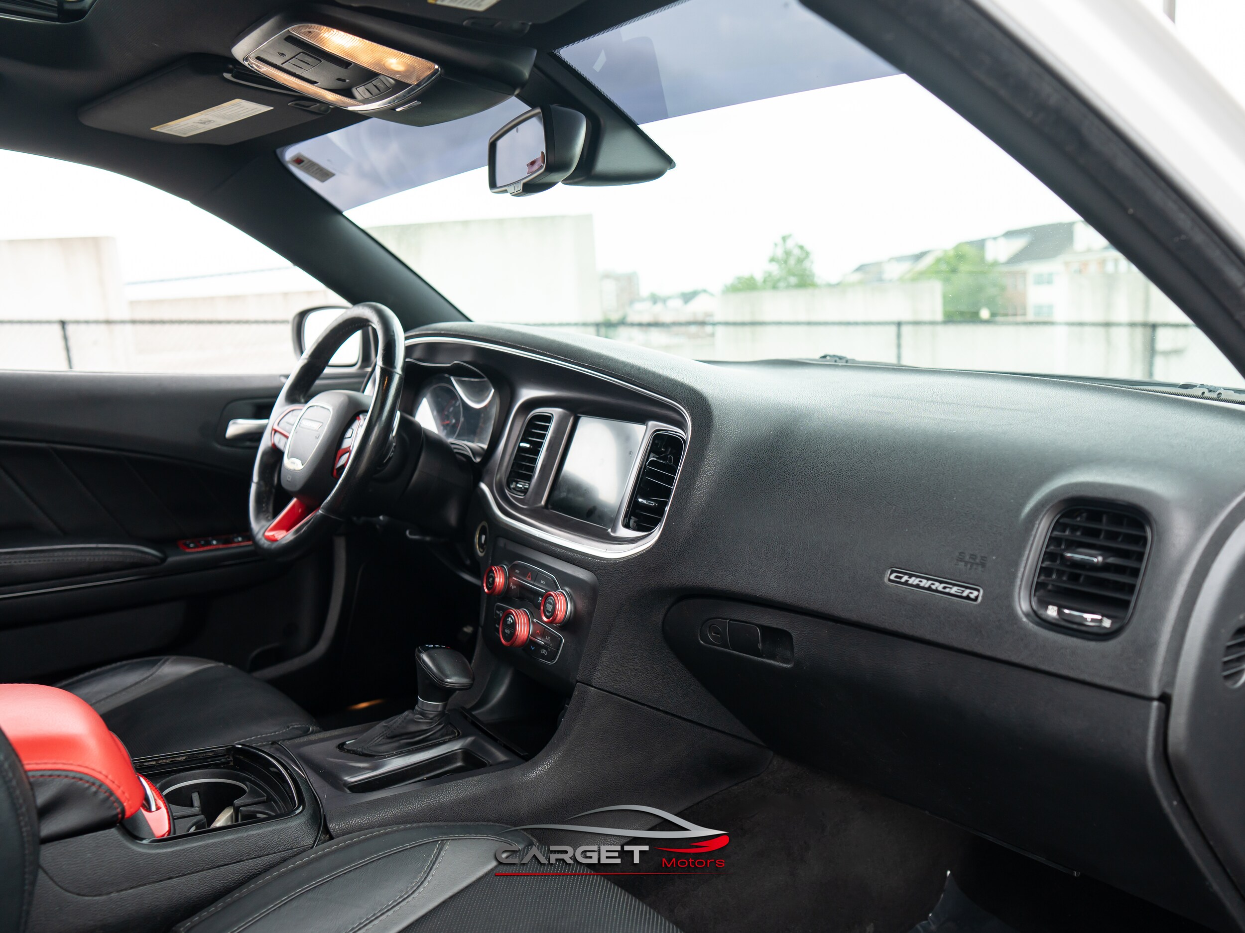 Vehicle image 19 of 49
