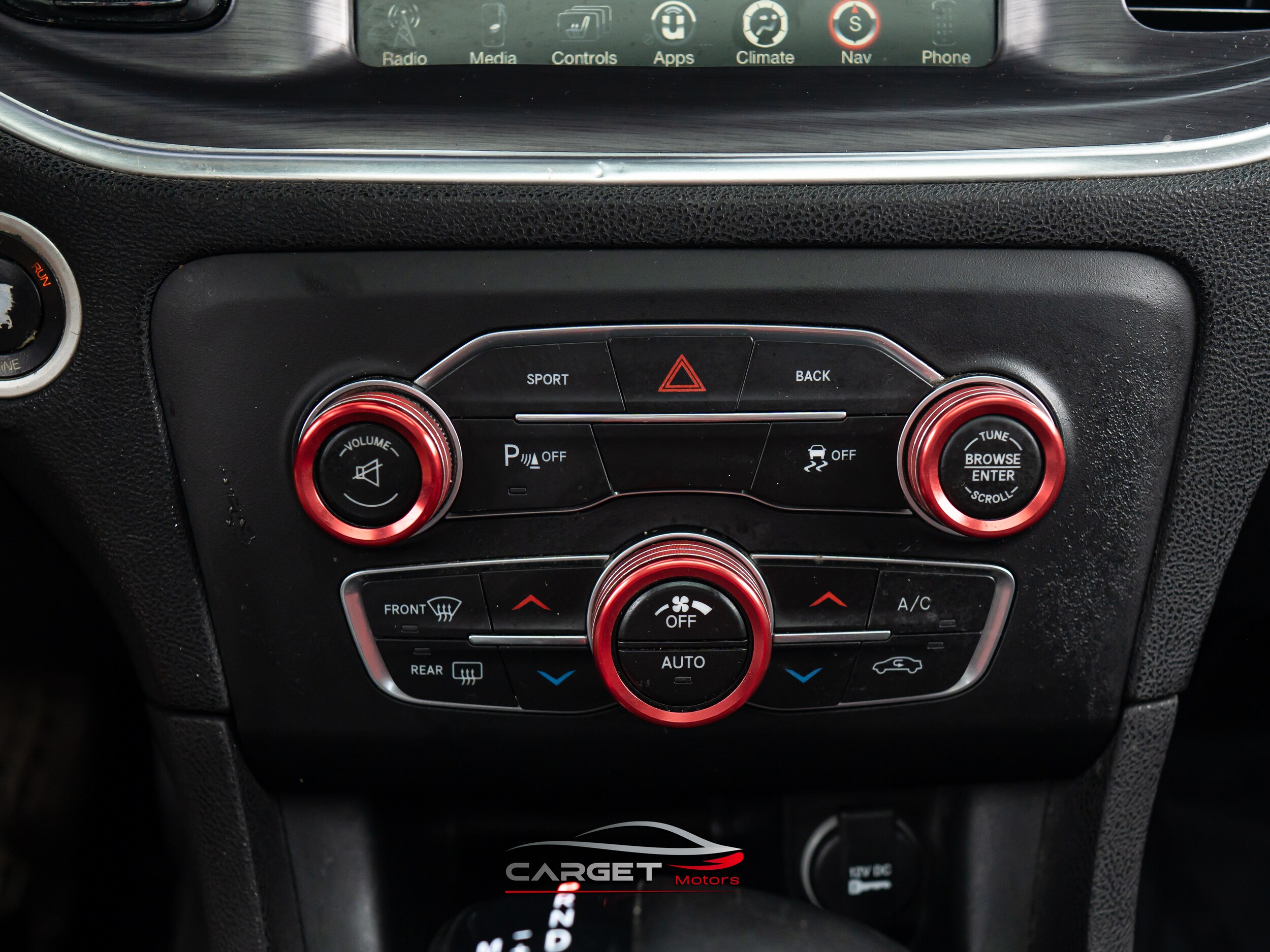 Vehicle image 46 of 49