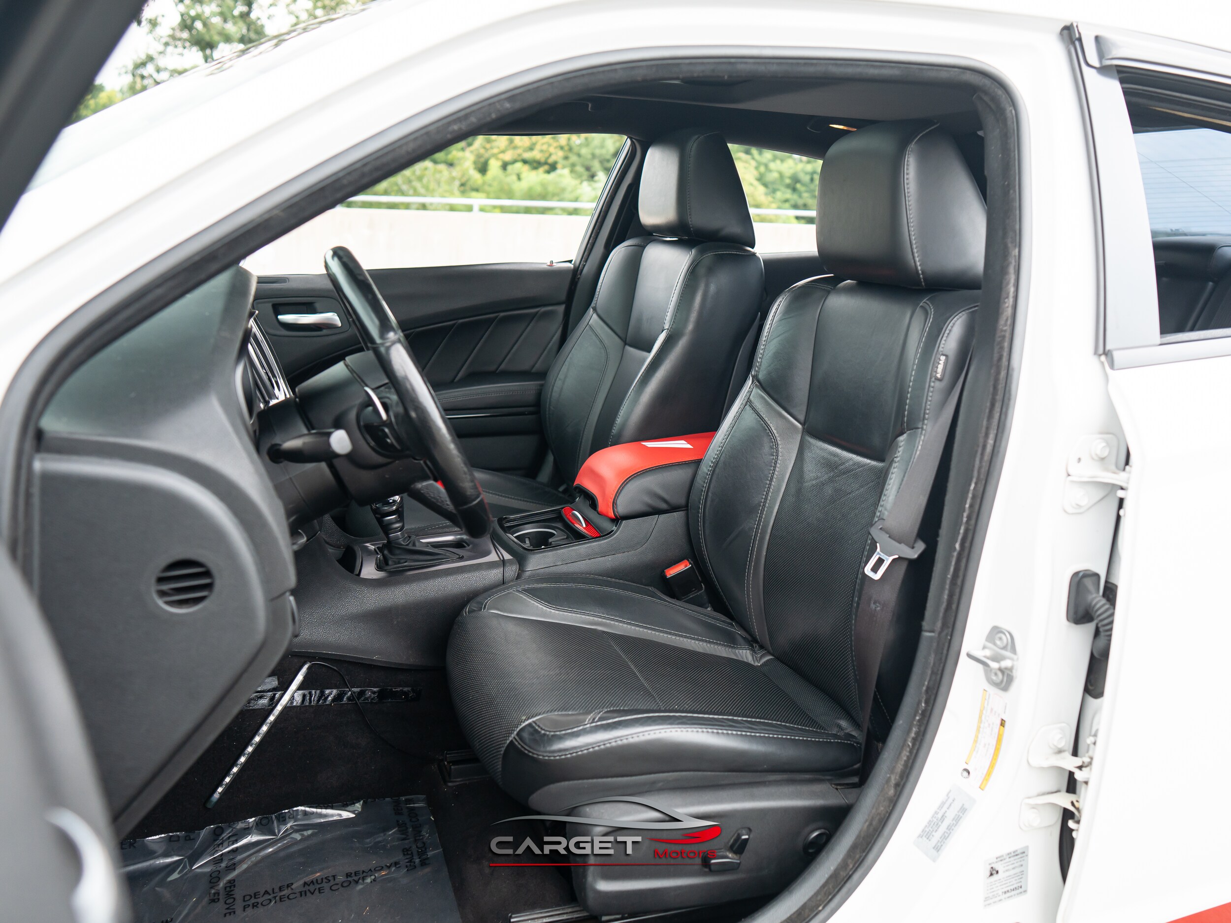 Vehicle image 16 of 49