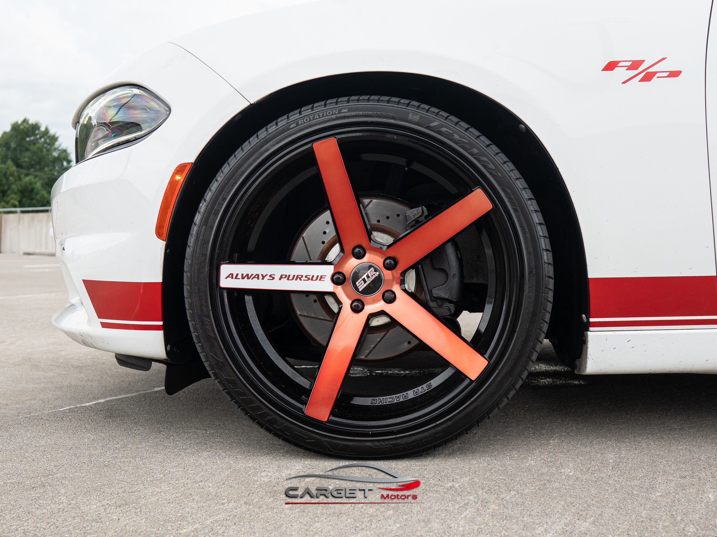 Vehicle image 10 of 49