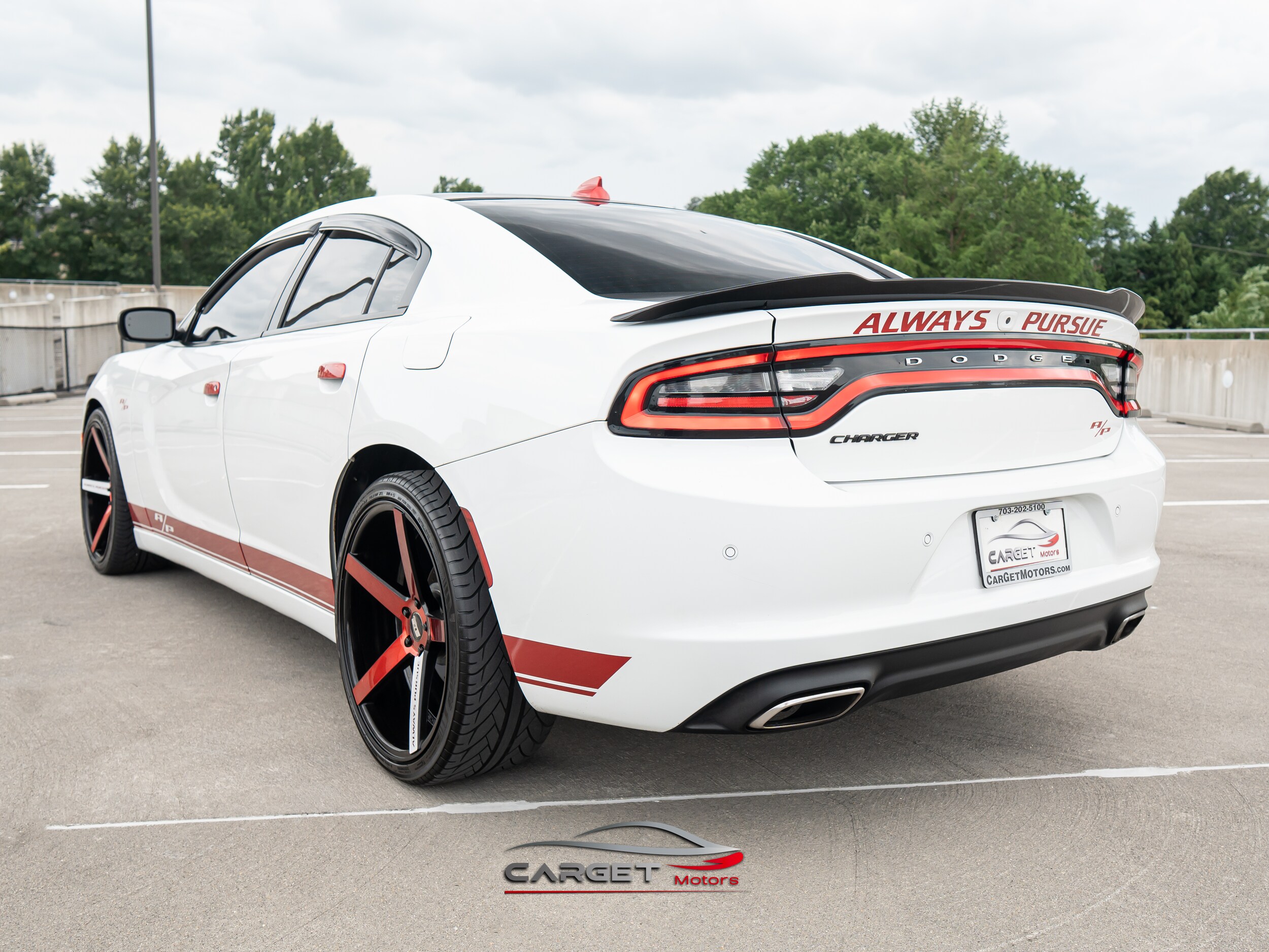 Vehicle image 6 of 49