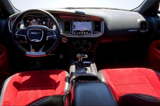 Vehicle image 12 of 35