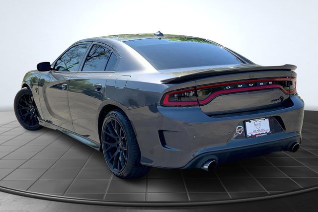 Vehicle image 6 of 35