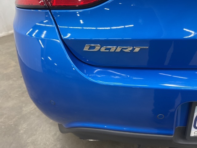 Vehicle image 25 of 29